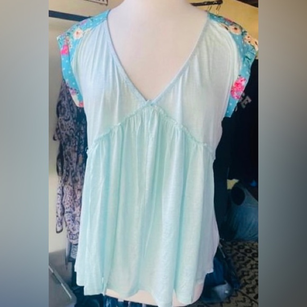 Umgee Light Blue Floral Sleeve Blouse